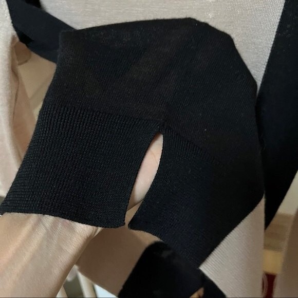 LOFT Ann Taylor Color Block Light Weight Sweater in Tan and Black M - Picture 8 of 8